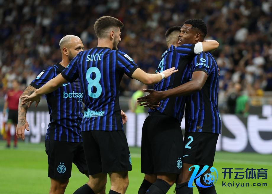 [图]意甲-邓弗里斯破门后送点 国米1-2遭乌迪内斯逆转体育赛事直播