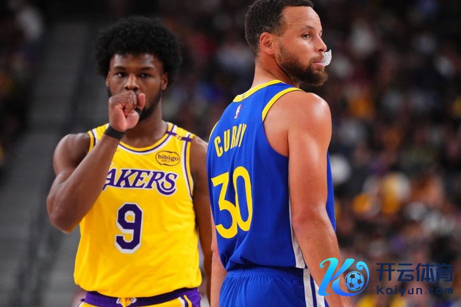 [图]库里16分戴维斯空砍24+12 豪杰轻取湖东说念主体育赛事直播