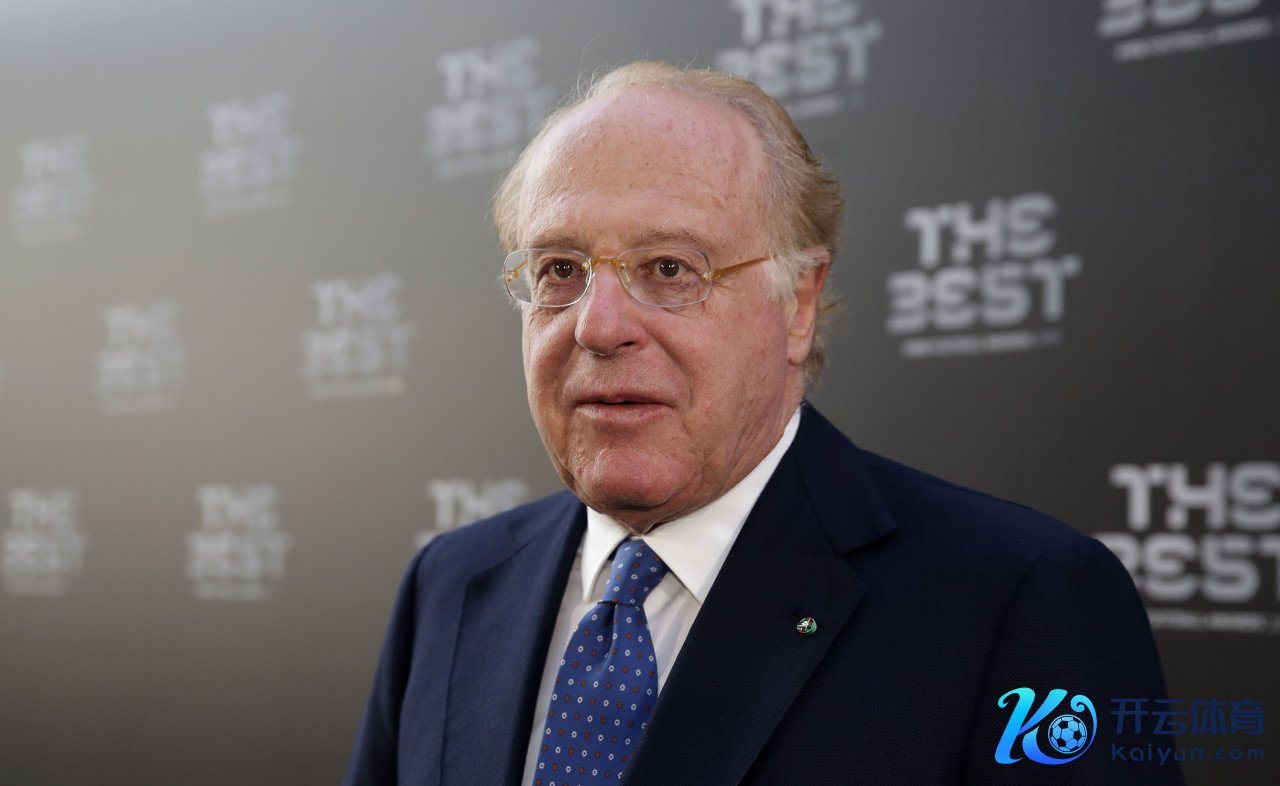 米兰主席：为马尔蒂尼、老贝捧起奖杯而感到自负，尤其是外洋奖杯