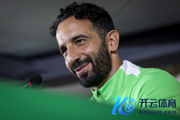 电讯报：曼联但愿阿莫林挖掘威望后劲体育赛事直播，他获取的预算会少于滕哈赫