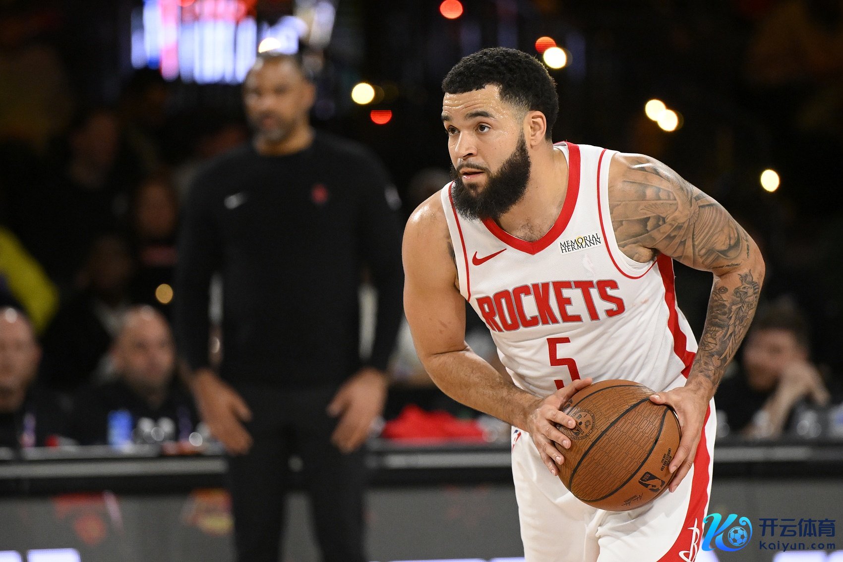 范弗里特：不可给黄蜂起势的契机 咱们揭幕战就不该输给他们